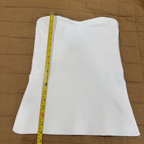 Caroline Constas Revolve Ivory White Sleevles Side Slit Top Size Medium - Picture 4 of 9